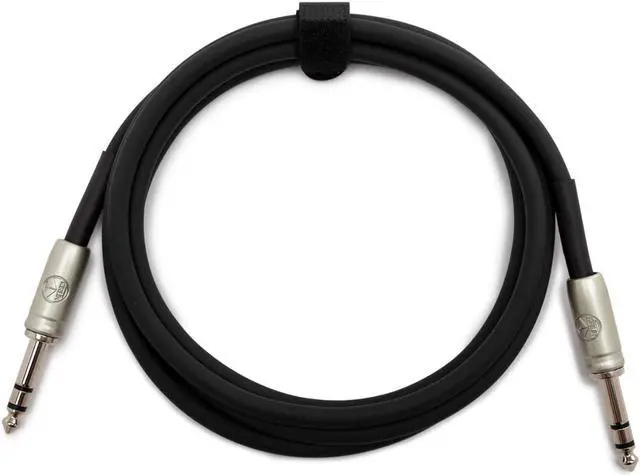 Alt view image 4 of 4 - PreSonus 4.5-Inch 2-Way Active Studio Monitors with Audio Interface and Cables