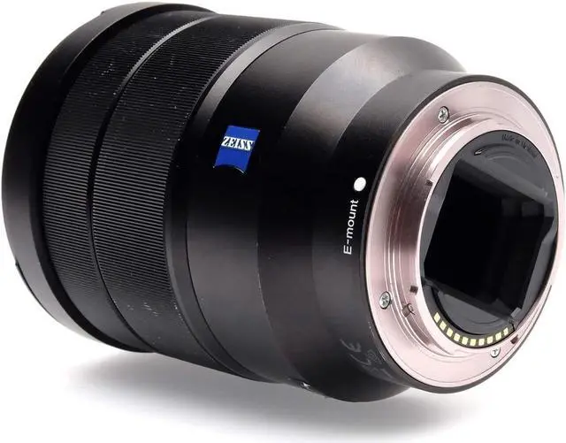 Alt view image 17 of 20 - Sony Vario-Tessar T* FE 16 - 35 mm F4 ZA OSS Wide Angle Zoom Lens