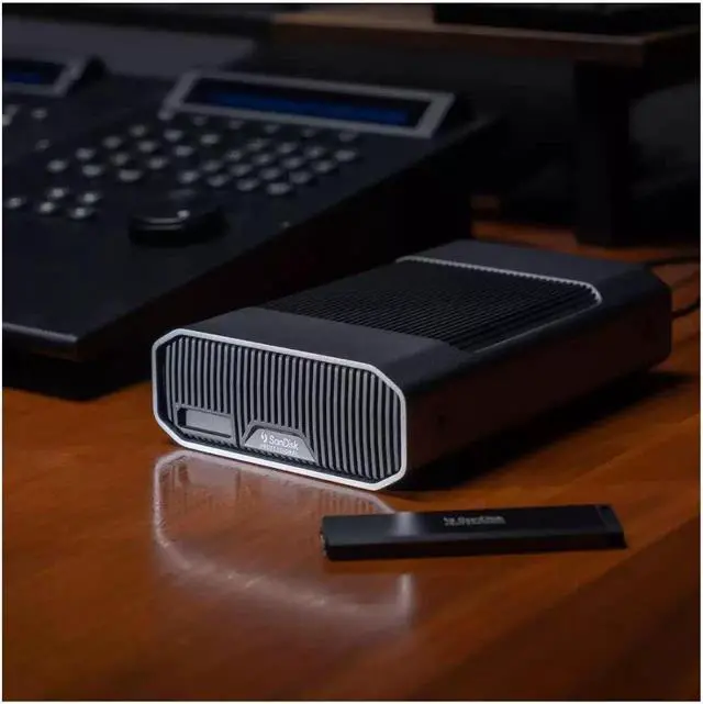 Alt view image 19 of 20 - SanDisk Professional 22TB G-DRIVE PROJECT Thunderbolt 3 External Hard Drive