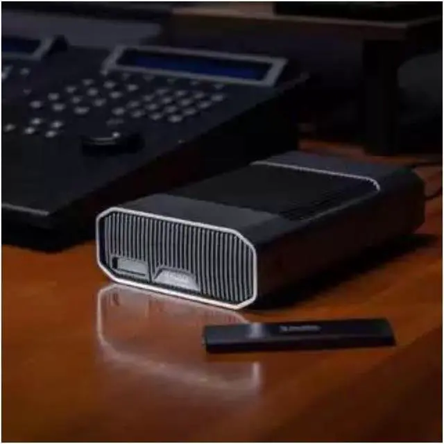 Alt view image 19 of 20 - SanDisk Professional 8TB G-DRIVE PROJECT Thunderbolt 3 External Hard Drive
