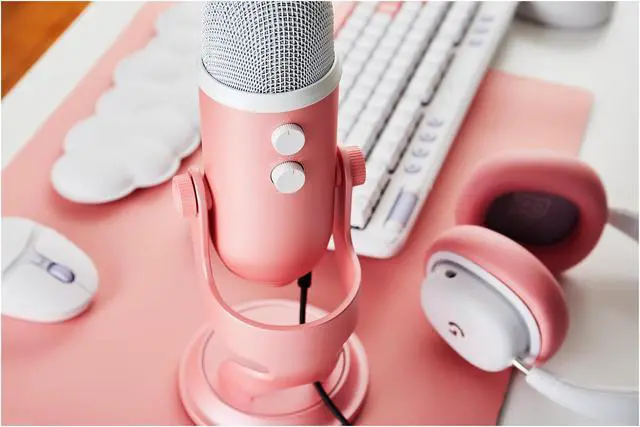 Alt view image 5 of 7 - Blue Microphones Yeti USB Microphone Aurora Collection (Pink Dawn) Bundle