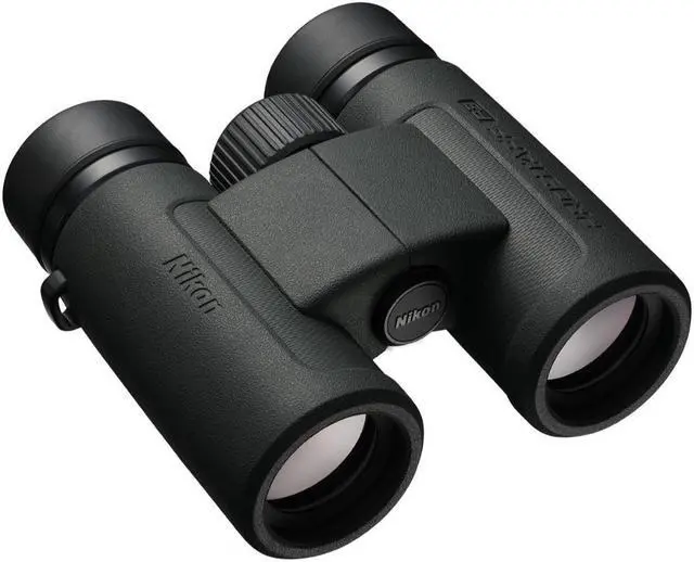 Alt view image 2 of 7 - Nikon Prostaff P3 8X30 Binoculars with Koah Pro Lens Cleaning Wipes Bundle