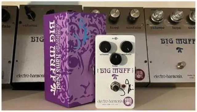 Alt view image 6 of 7 - Electro-Harmonix J Mascix Ram's Head Big Muff Pi Fuzz Distortion Effects Pedal