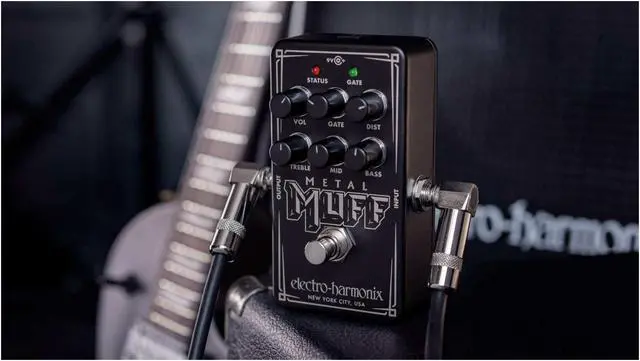 Alt view image 7 of 13 - Electro-Harmonix Nano Metal Muff Distortion Pedal with Noise Gate #NANOMETALMUFF