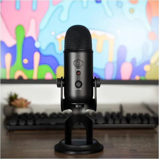 Alt view image 4 of 7 - Blue Yeti Microphone (Blackout) with Knox Gear Pop Filter and 3.0 4 Port USB Hub