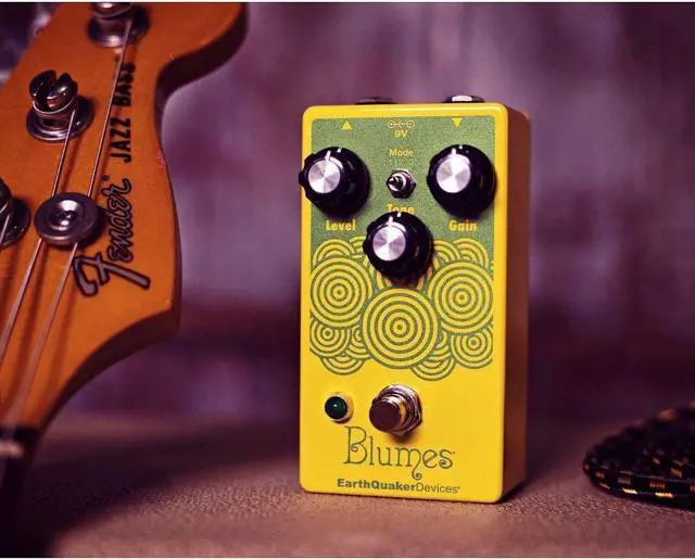 Alt view image 6 of 6 - EarthQuaker Devices Blumes Small Signal Shredder Overdrive Pedal for Bass