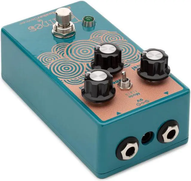 Alt view image 4 of 6 - EarthQuaker Devices Blumes Small Signal Shredder Overdrive Pedal for Bass (Water Blue)