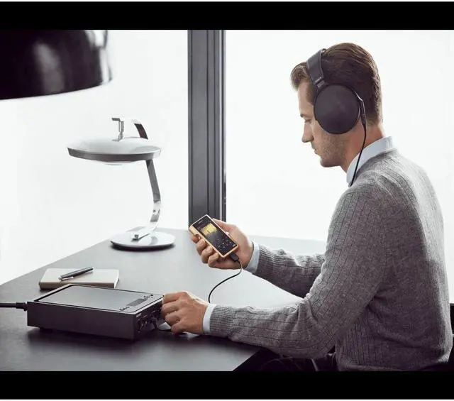 Alt view image 5 of 7 - Sony MDRZ1R Signature, Hi-Res Headphone with Sony NW-WM1AM2 Walkman Digital Music Player bundle