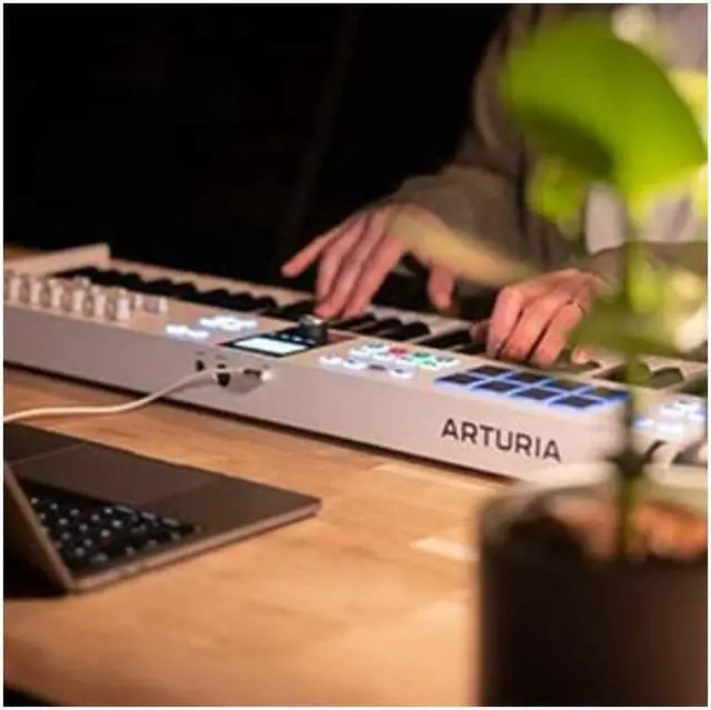 Alt view image 15 of 15 - Arturia KeyLab Essential mk3 49-Key Universal MIDI Controller and Software (White)