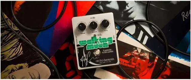 Alt view image 6 of 6 - Electro Harmonix Andy Summers Walking on the Moon Analog Flanger Guitar Pedal