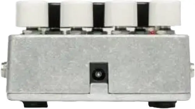 Alt view image 4 of 8 - Electro-Harmonix Hot Wax Dual Overdrive Guitar Effects Pedal
