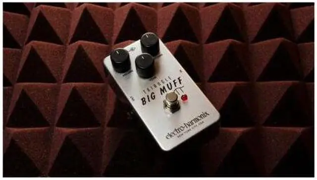 Alt view image 7 of 14 - Electro-Harmonix Triangle Big Muff Reissued Fuzz Pedal