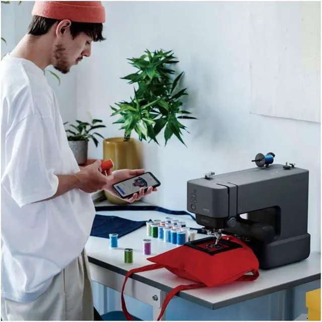 Alt view image 6 of 7 - Embroidery Machines,Sewing Machines & Sergers,Sewing Machines,Art & Craft