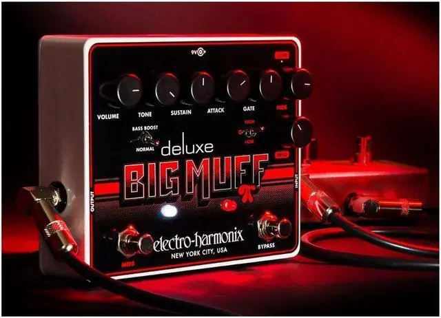 Alt view image 8 of 8 - Electro-Harmonix Deluxe Big Muff Pi Harmonic Sustain/Distortion Pedal