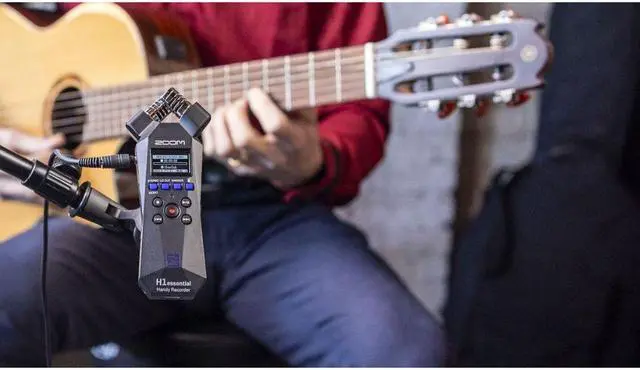 Alt view image 9 of 13 - Zoom H1essential 2-Track 32-Bit Float Portable Audio Recorder