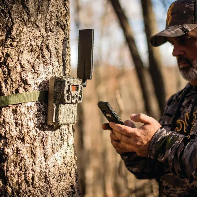 Alt view image 5 of 5 - Browning Trail Camera-Defender Wireless Vision Pro HD
