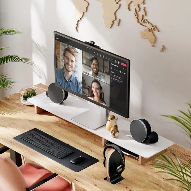 Alt view image 6 of 14 - ALOGIC Clarity Max 32" UHD 4K Monitor with USB-C Power Delivery