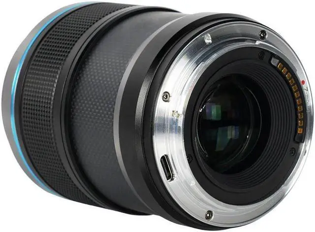 Alt view image 5 of 6 - Sirui Sniper Series 33mm F1.2 APSC Auto-Focus Lens (X Mount, Black, Carbon Fiber)