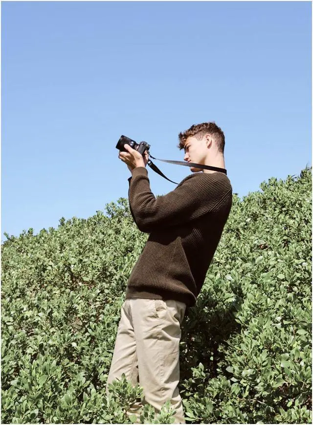 Alt view image 6 of 13 - Urth 82mm ND4 2 Stop Nano-Coating Circular Lens Filter Plus with Ultra-Slim Rim