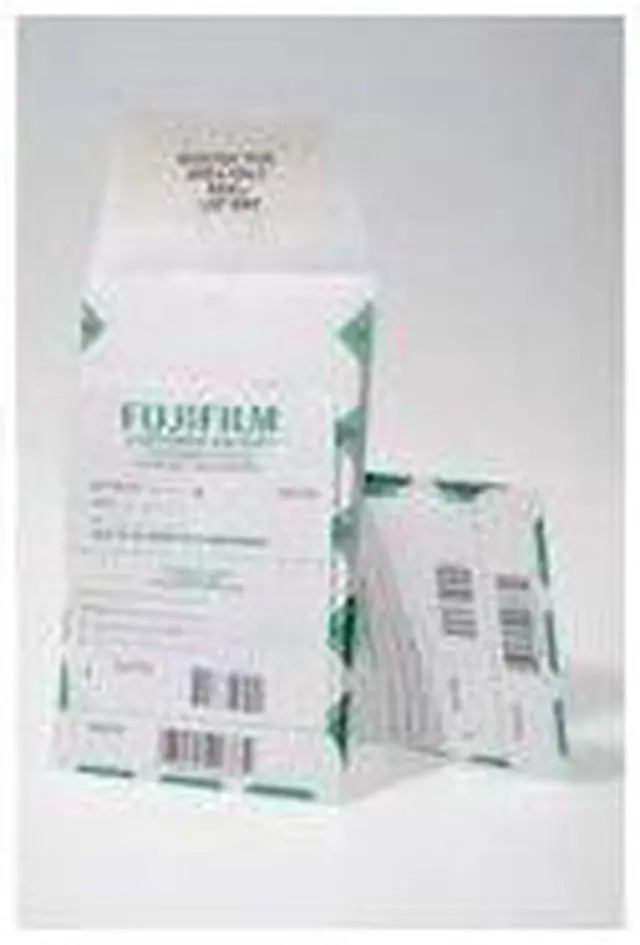 Alt view image 2 of 5 - Fujifilm Slide Processing Mailer for 35mm and 120 E6 Slide Film Mailer (1-Roll)