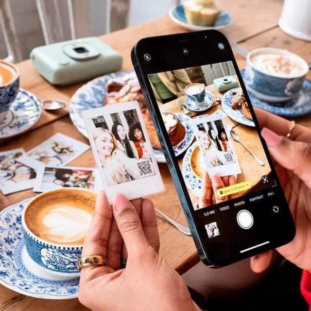 Alt view image 6 of 7 - Fujifilm INSTAX MINI LIPLAY C GREEN VN EX D US + Color/B+W Film and Accessories Kit