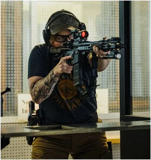 Alt view image 4 of 7 - Walkers RECON Digital Electronic Black Muff with SAC Technology and NRR 26