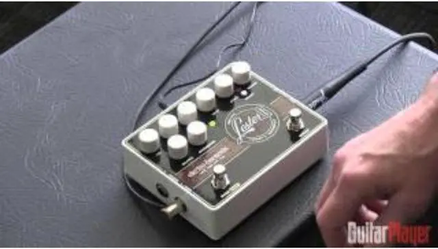 Alt view image 11 of 12 - Electro-Harmonix Lester G Deluxe Rotary Speaker pedal for guitar