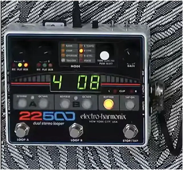 Alt view image 6 of 6 - Electro-Harmonix 22500 Dual Stereo Looper pedal