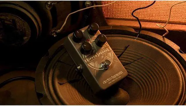 Alt view image 7 of 7 - Electro-Harmonix Ripped Speaker Fuzz Pedal with Analog Circuit and True Bypass