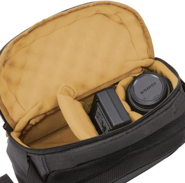 Alt view image 7 of 8 - case logic viso camera bag, small,black,3204532