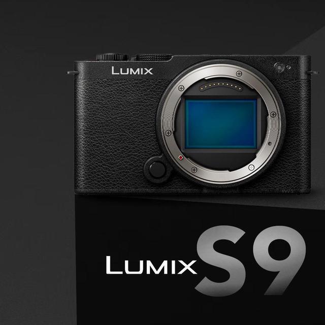 Alt view image 3 of 7 - Panasonic LUMIX S9 Full Frame Camera with Phase Auto Focus (Body) with 128GB SD Card and extra battery bundle