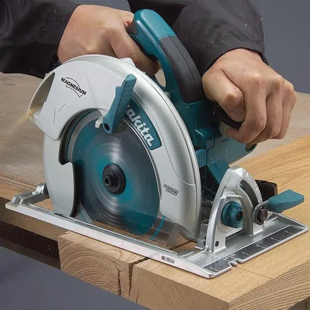 Alt view image 6 of 7 - Makita 5008MGA 8-1/4-Inch Magnesium Circular Saw with Electric Brake, 15 AMP Industrial Motor, Two Built-In LED Lights, and Built-In Dust Blower
