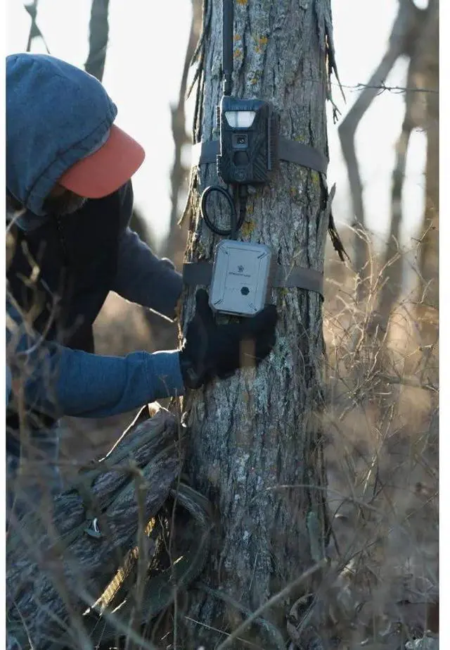 Alt view image 2 of 7 - Stealth Cam FieldMax External Lithium Rechargeable 5000 mAh Battery for Deceptor Max and Fusion Max Cellular Trail Cameras