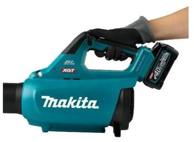 Alt view image 10 of 12 - Makita GBU01m1 40V max XGT Brushless Lithium-Ion Cordless Blower Kit (4 Ah)