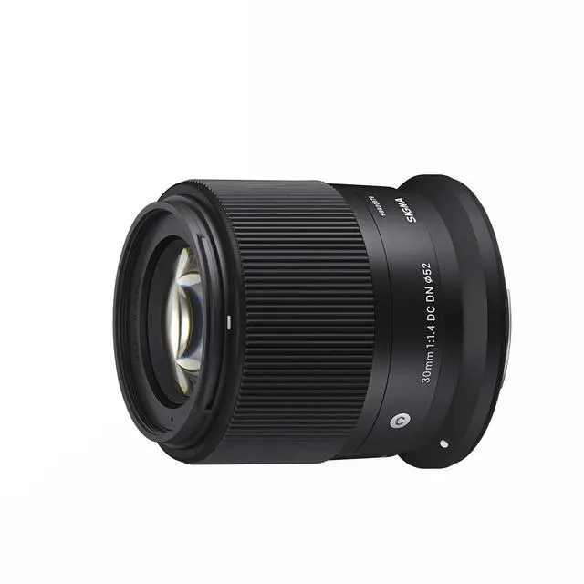Alt view image 11 of 15 - 30mm F 1.4 DC DN for RF Mount