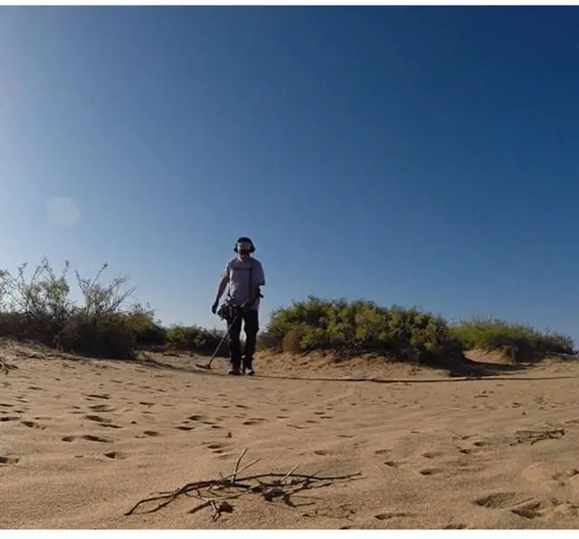 Alt view image 6 of 8 - Bounty Hunter PL PROQD Multi-Purpose Detector, Black