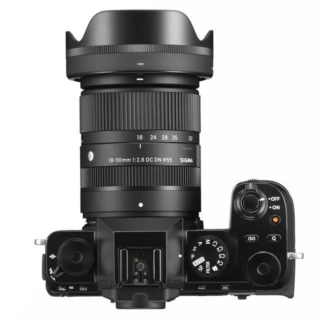 Alt view image 4 of 7 - Sigma 18-50mm F2.8 DC DN Contemporary Lens for Fujifilm X with Mount Hard Drive and Accessory Kit Bundle (5 Items)