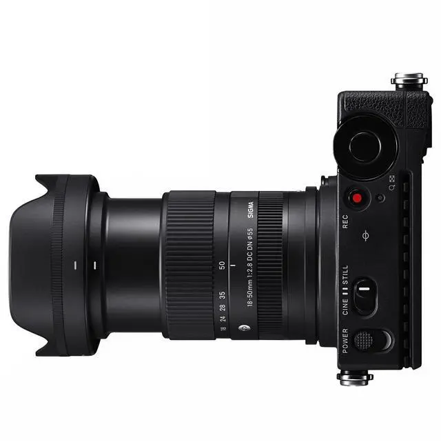 Alt view image 17 of 18 - Sigma 18-50mm F2.8 DC DN Contemporary for L Mount