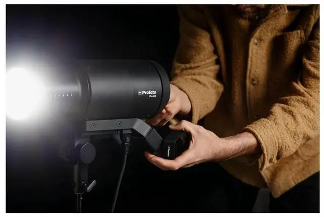 Alt view image 14 of 14 - Profoto Pro-D3 750Ws Monolight Duo Kit