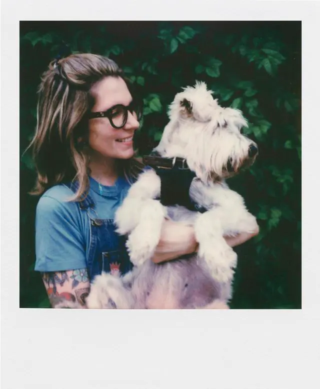 Alt view image 4 of 8 - Polaroid Originals Standard Color Film for i-Type Cameras (5-Pack)