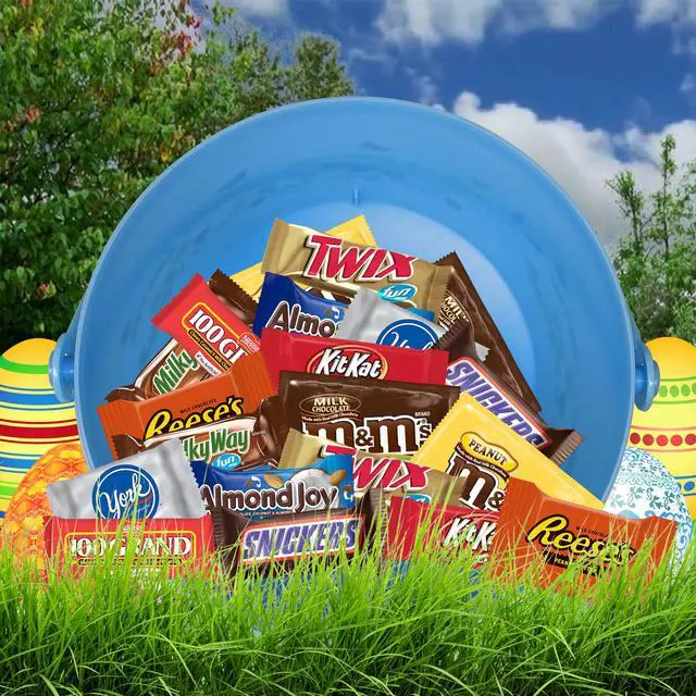 Alt view image 2 of 4 - Plastic Easter Candy Bucket in Blue with 2lbs Individually Wrapped Snacks of Chocolate