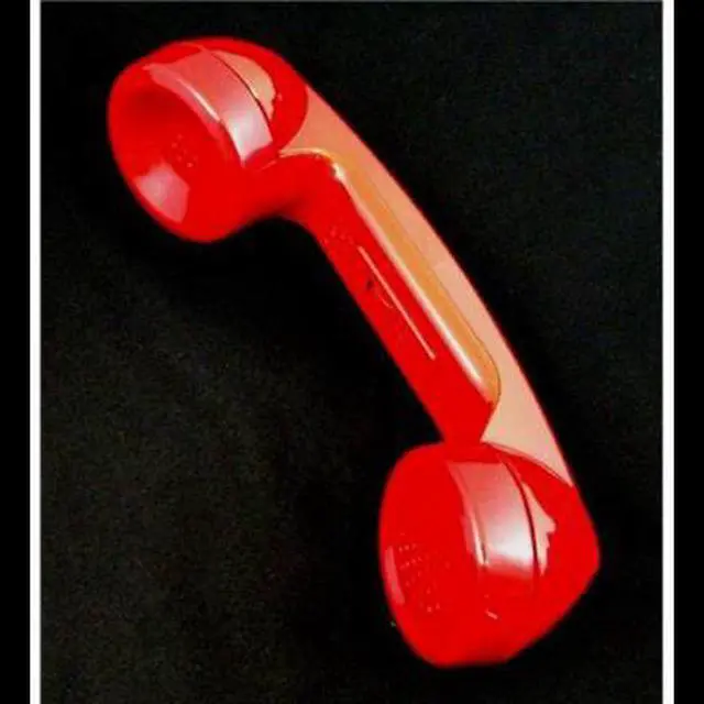 Alt view image 3 of 6 - 006547-VM2-PAK Replacement Handset - Red