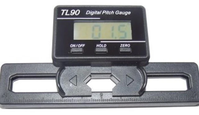 Alt view image 2 of 4 - Main Rotor Blade Electronic Measure Tool Digital Pitch Gauge Ruler For Trex 250~700 FB FBL RC Helicopter