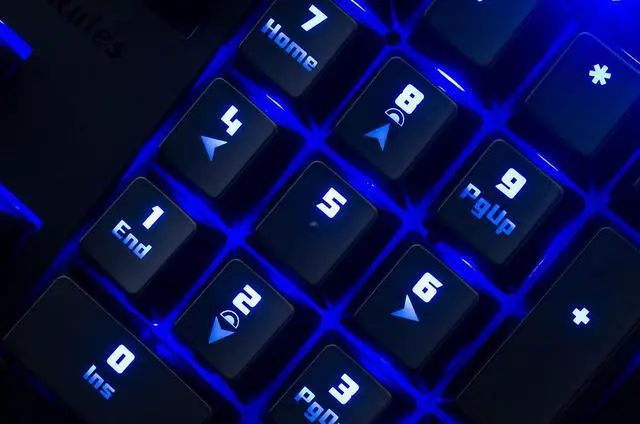 Alt view image 4 of 13 - Tesoro Excalibur G7NL Backlit Mechanical Gaming Keyboard w/ Blue Switch