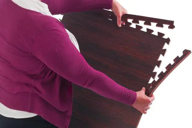 Alt view image 4 of 7 - 100 SqFt 3/8" EVA Dark Wood Grain Foam Floor Mat Interlocking Flooring 25 pcs