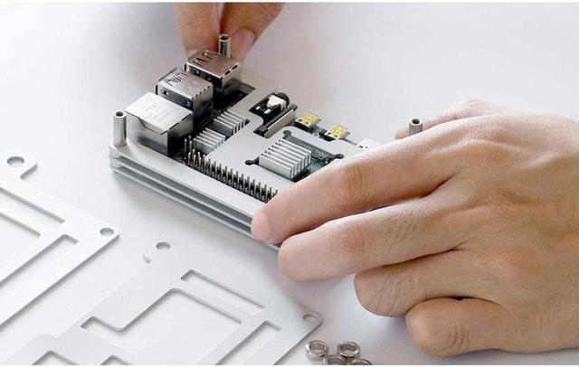 Alt view image 3 of 7 - AAAwave Raspberry Pi Aluminum Alloy Case w/ Laminated Frame and Heat Sink Combo Kit