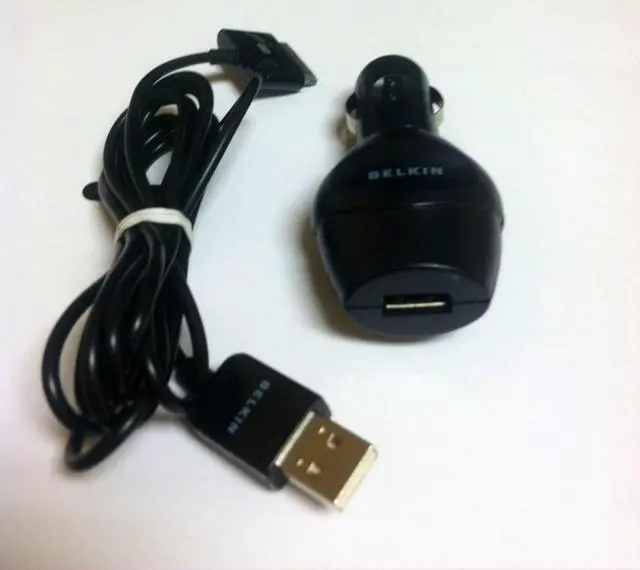 Main image of NEW ORIGINAL OEM BLACK BELKIN APPLE iPHONE 4 4S USB CAR CHARGER