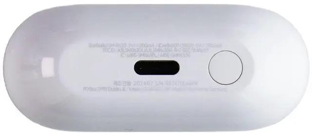 Alt view image 4 of 4 - Samsung Replacement Galaxy Buds3 Pro Charging Case - White (EP-QR630CWE)