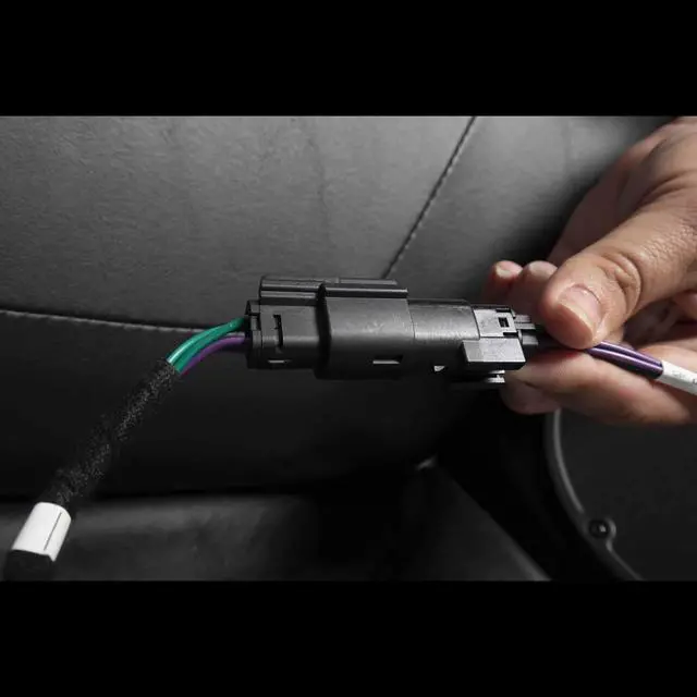 Alt view image 4 of 7 - Metra BC-9717 Limited Rear audio T-Harness OE-style Harley-Davidson Ultra Limited 2014-Up