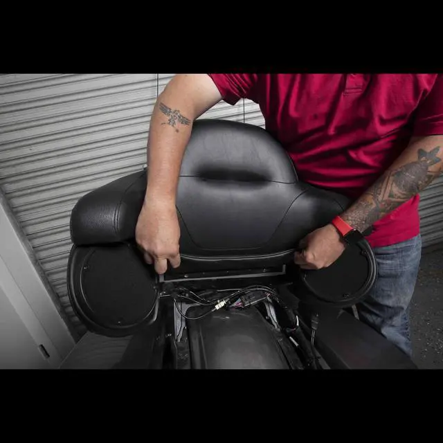Alt view image 5 of 7 - Metra BC-9717 Limited Rear audio T-Harness OE-style Harley-Davidson Ultra Limited 2014-Up
